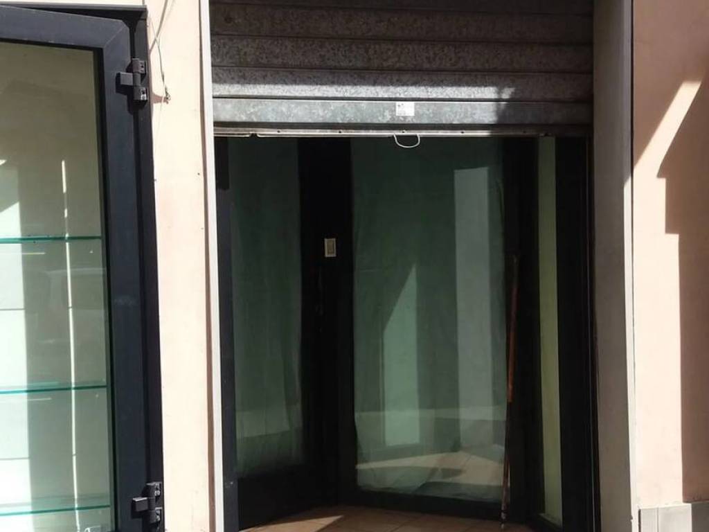 negozio in affitto a Terni in zona Centro Città