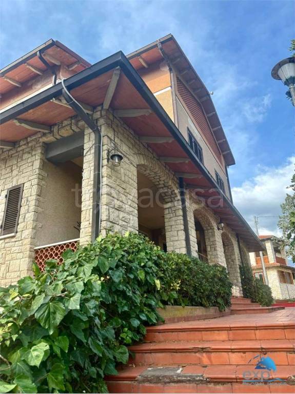 appartamento in affitto a Terni in zona Marmore