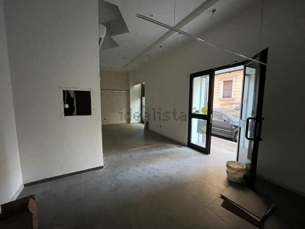 locale commerciale in affitto a Terni