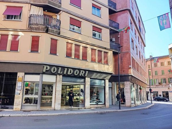 ufficio in affitto a Terni in zona Centro Città