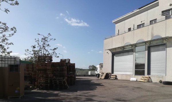 capannone in affitto a Terni in zona Collescipoli