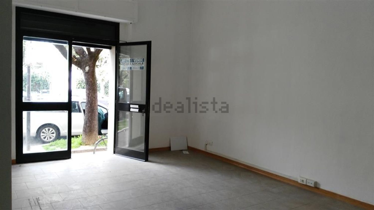 negozio in affitto a Terni in zona Centro Città