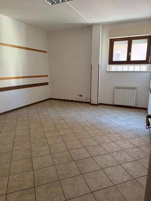 ufficio in affitto a Terni