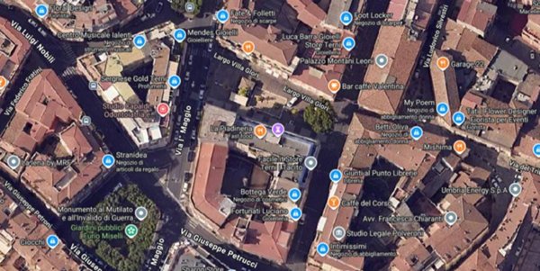 negozio in affitto a Terni in zona Centro Città