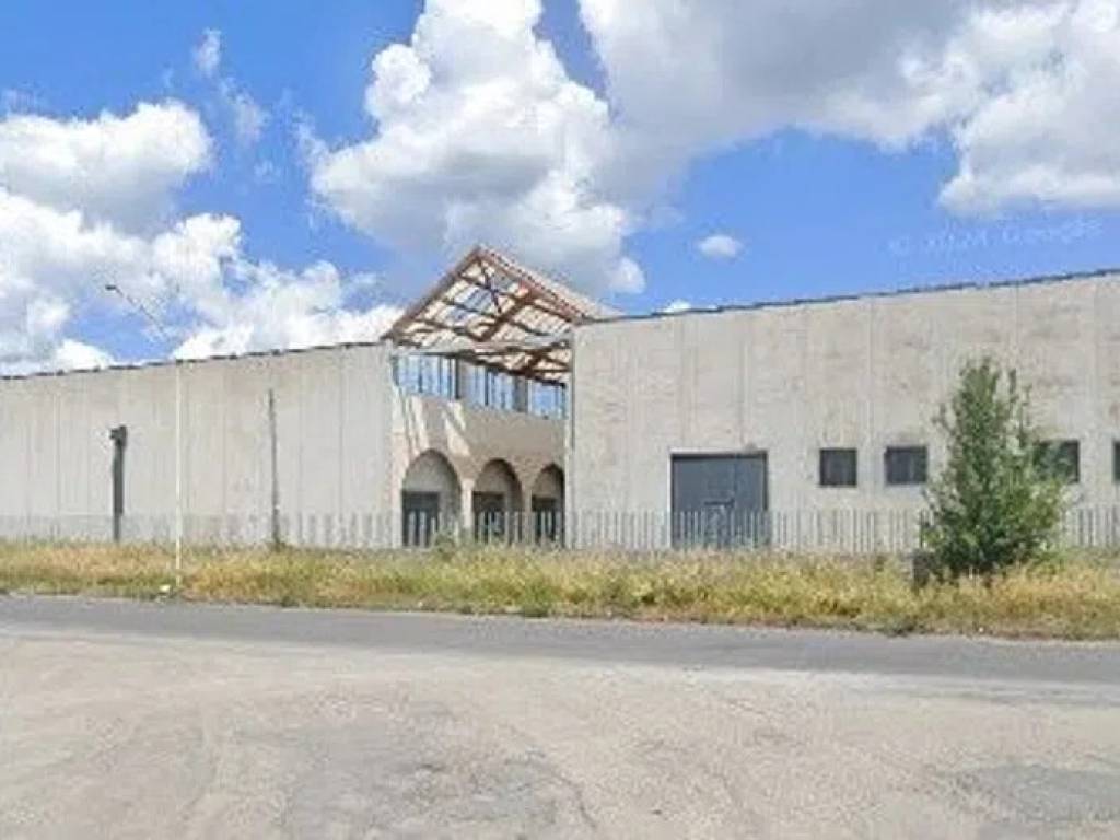 locale commerciale in affitto ad Acquapendente