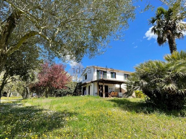 casa indipendente in affitto a Bolsena