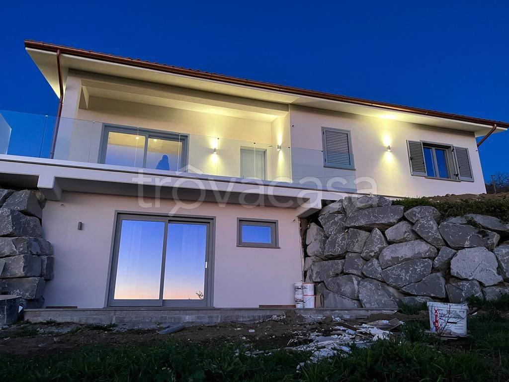 casa indipendente in affitto a Bolsena