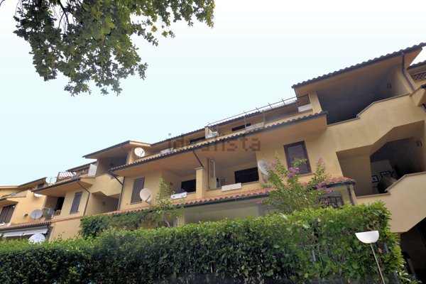 appartamento in affitto a Capranica