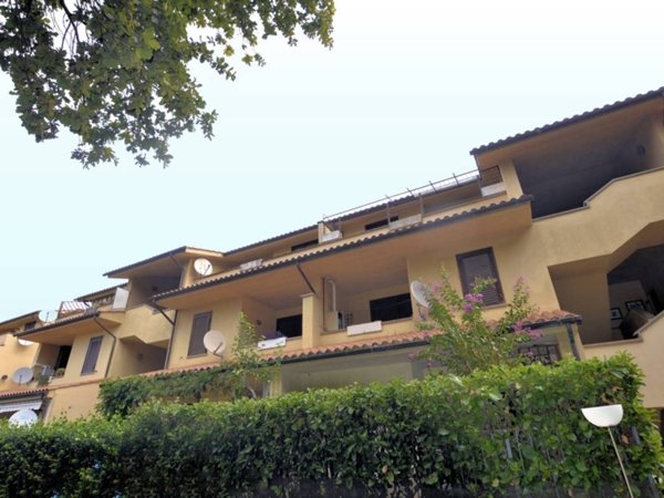 appartamento in affitto a Capranica