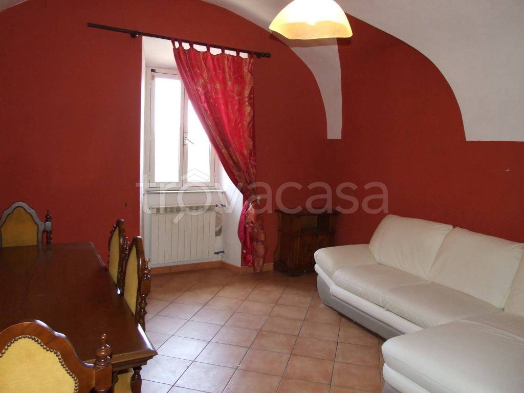 appartamento in affitto a Castel Sant'Elia