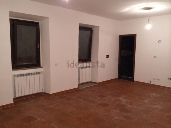 appartamento in affitto a Civita Castellana