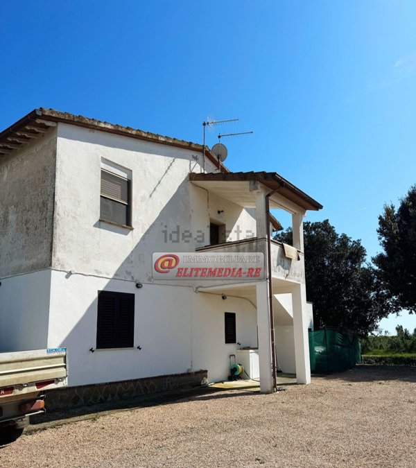 casa indipendente in affitto a Montalto di Castro