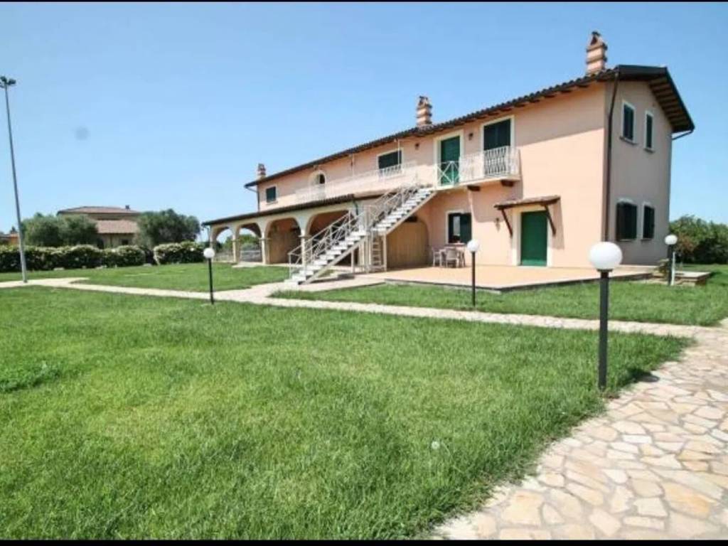 appartamento in affitto a Montalto di Castro