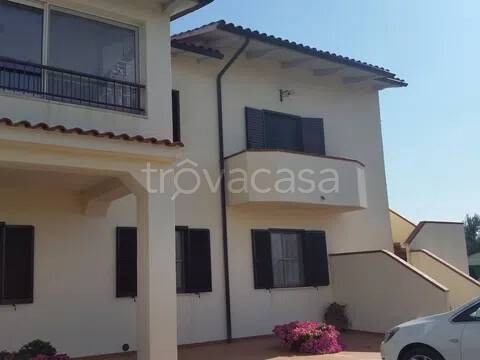 appartamento in affitto a Montalto di Castro in zona Pescia Romana
