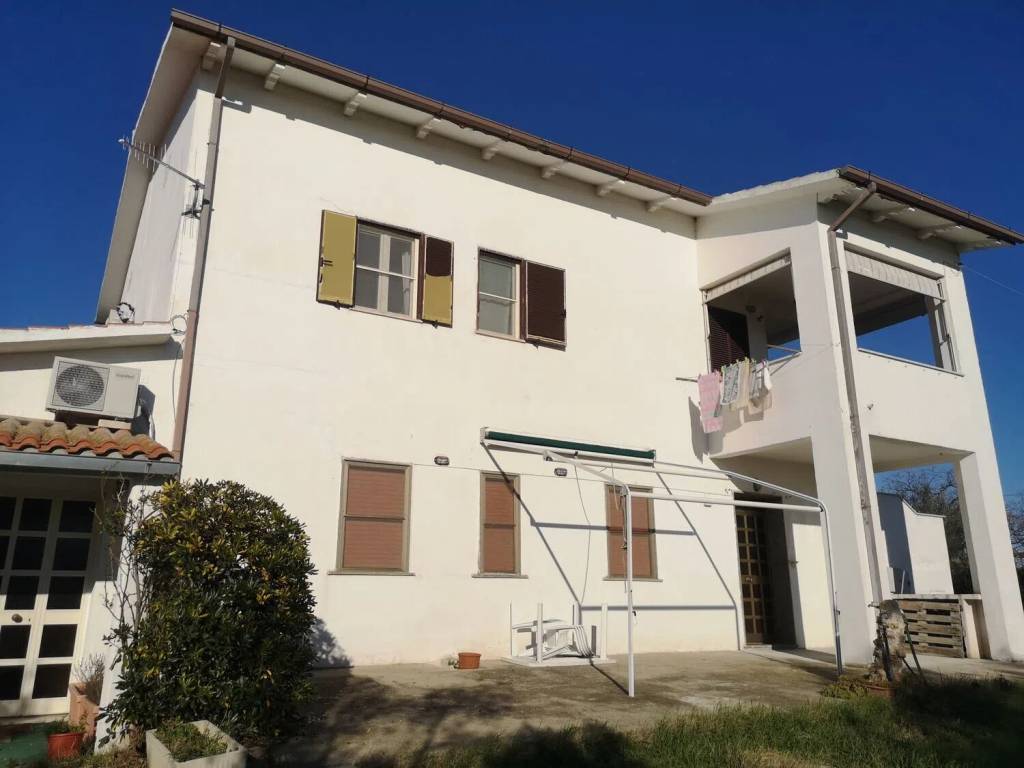appartamento in affitto a Montalto di Castro