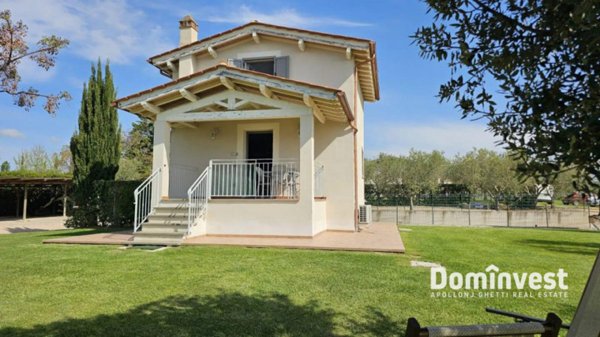 casa indipendente in affitto a Montalto di Castro in zona Pescia Romana
