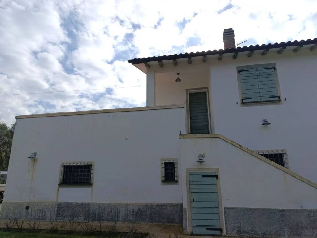 casa indipendente in affitto a Montalto di Castro