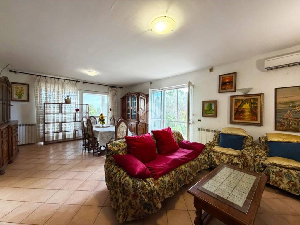 casa indipendente in affitto a Montalto di Castro