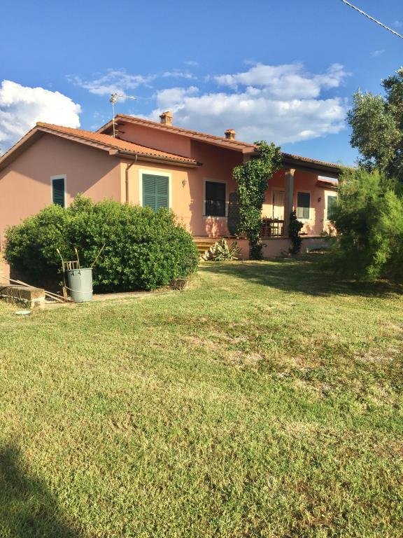 casa indipendente in affitto a Montalto di Castro in zona Pescia Romana
