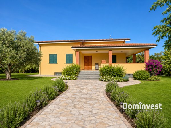 casa indipendente in affitto a Montalto di Castro