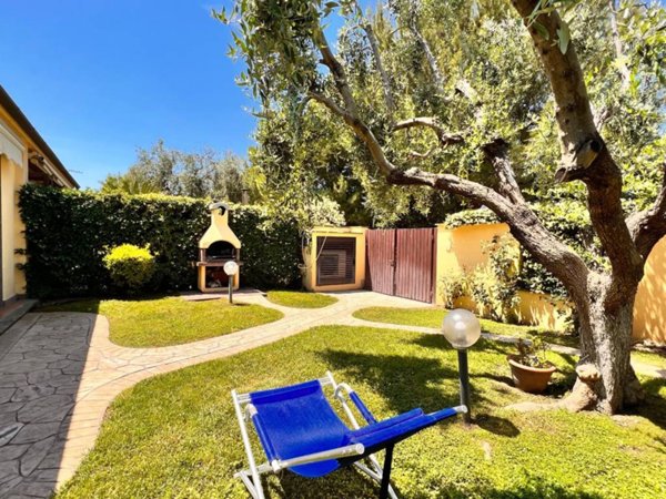casa indipendente in affitto a Montalto di Castro