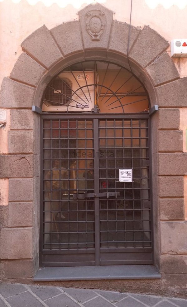 negozio in affitto a Montefiascone