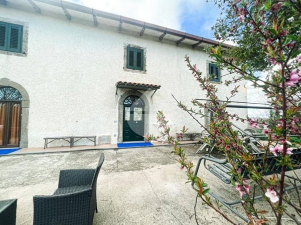 casa indipendente in affitto a Montefiascone