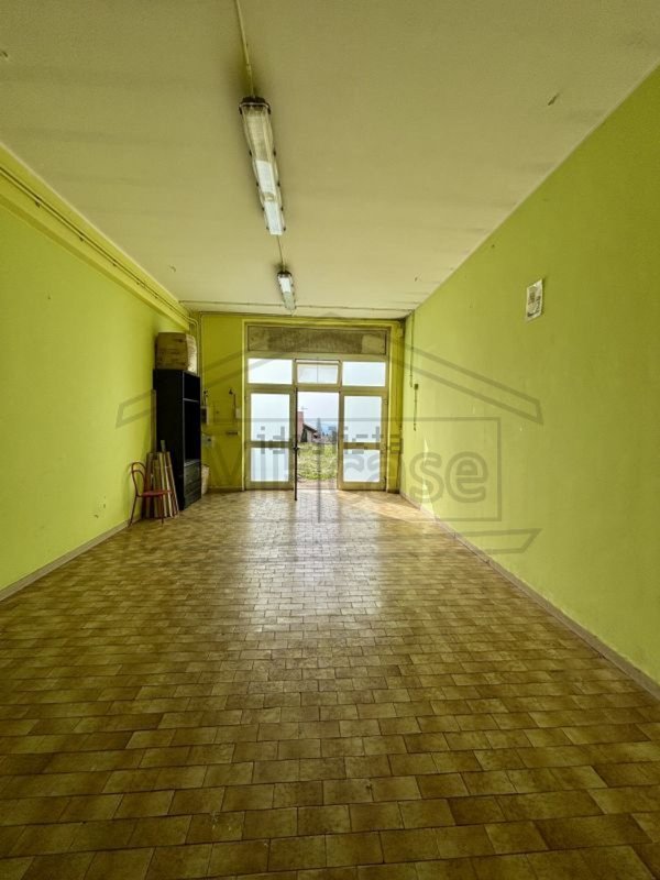 locale commerciale in affitto a Montefiascone