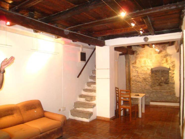 negozio in affitto a Montefiascone