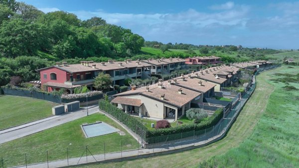 casa indipendente in affitto a Monterosi