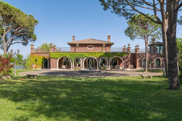 casa indipendente in affitto a Nepi