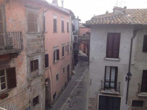 appartamento in affitto ad Orte