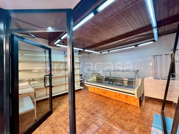 negozio in affitto a Ronciglione