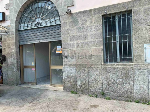 locale commerciale in affitto a Soriano nel Cimino