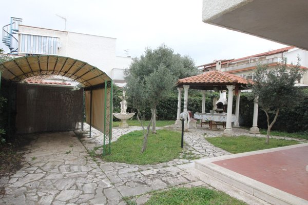 casa indipendente in affitto a Tarquinia