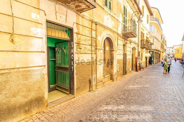 locale commerciale in affitto a Tarquinia