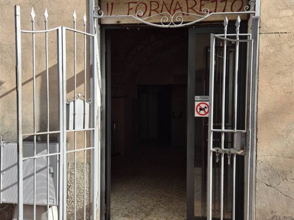 negozio in affitto a Tarquinia