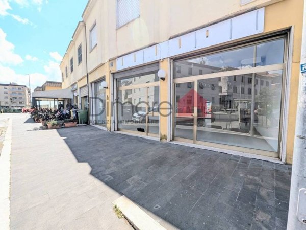 negozio in affitto a Tarquinia