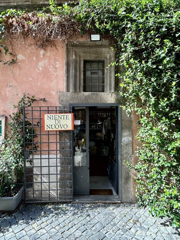 locale commerciale in affitto a Tuscania