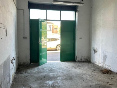 locale di sgombero in affitto a Tuscania