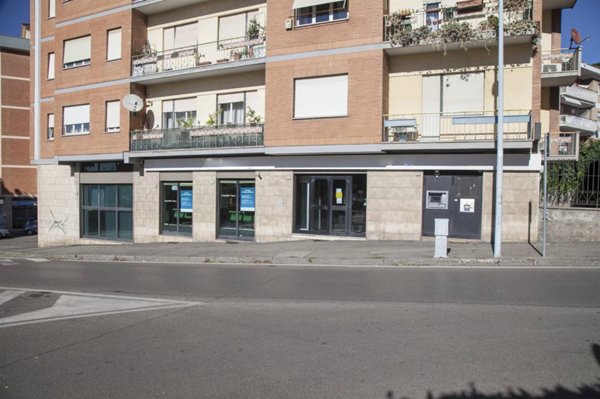 locale commerciale in affitto a Viterbo