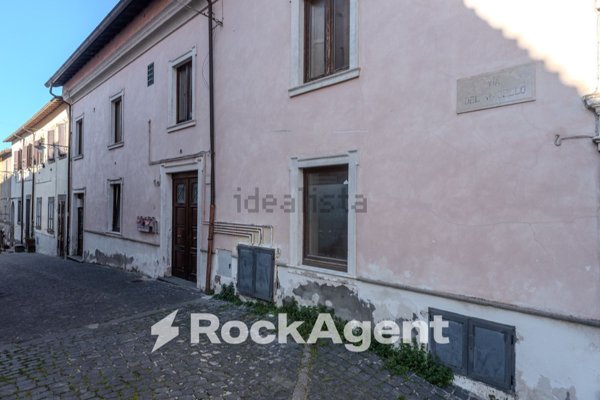 appartamento in affitto a Viterbo in zona San Martino al Cimino