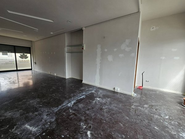 locale commerciale in affitto a Viterbo