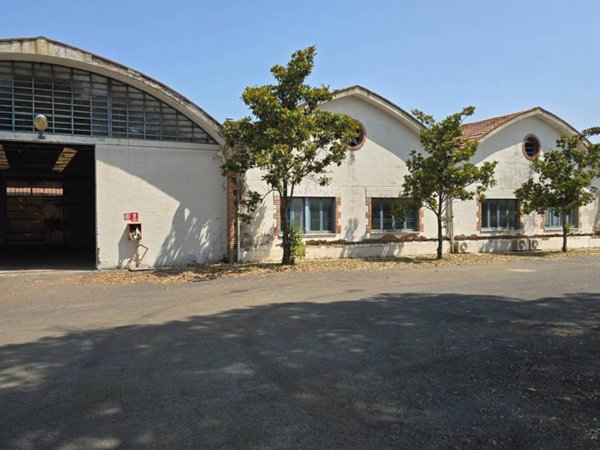 locale commerciale in affitto a Viterbo in zona Monterazzano