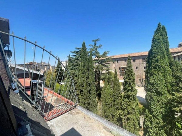 appartamento in affitto a Viterbo in zona Centro Città