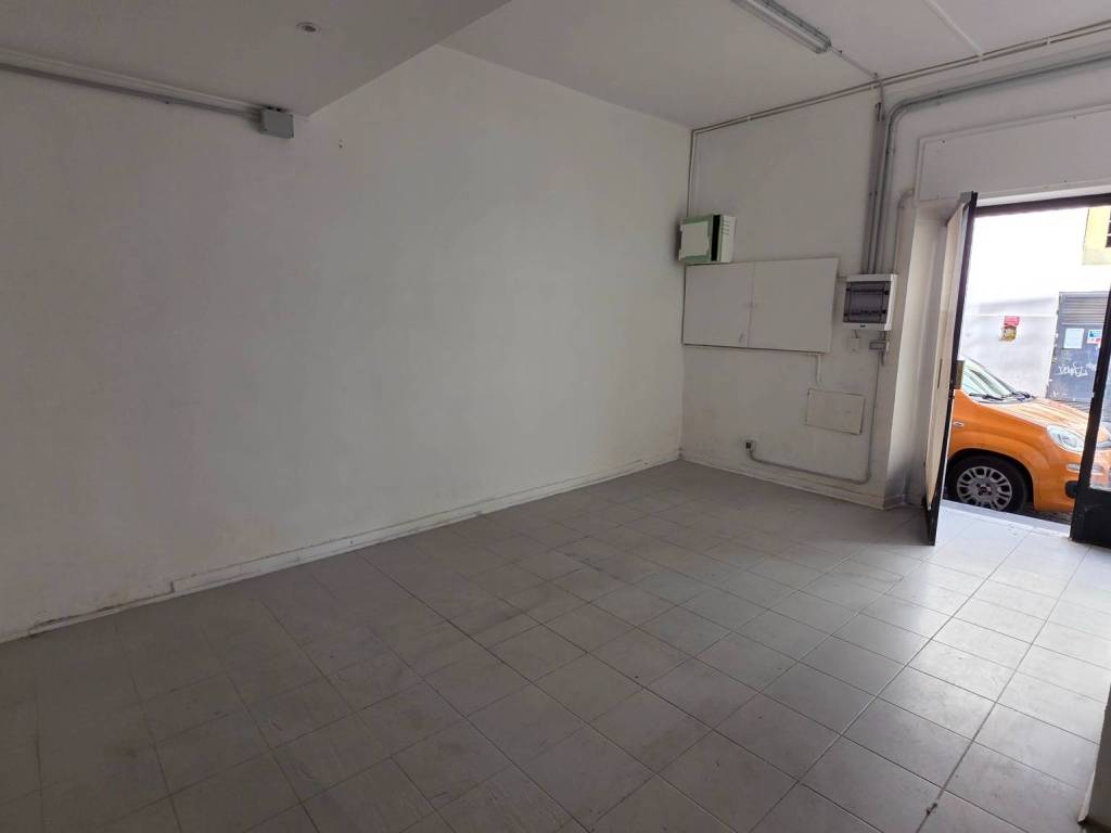 negozio in affitto a Viterbo in zona Centro Città