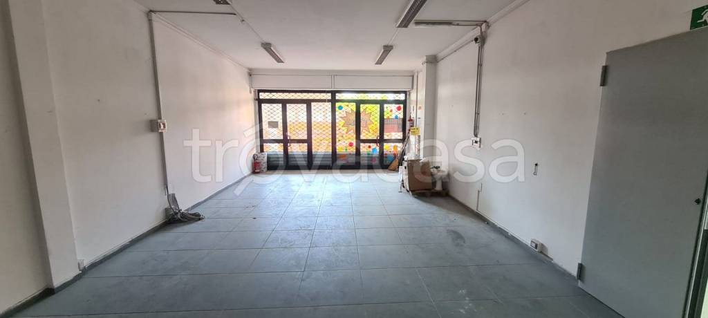 negozio in affitto a Viterbo