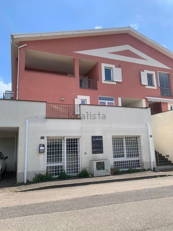 locale commerciale in affitto a Viterbo