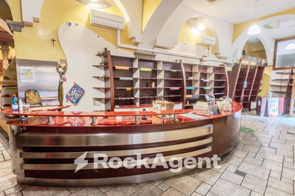 locale commerciale in affitto a Viterbo in zona Centro Città