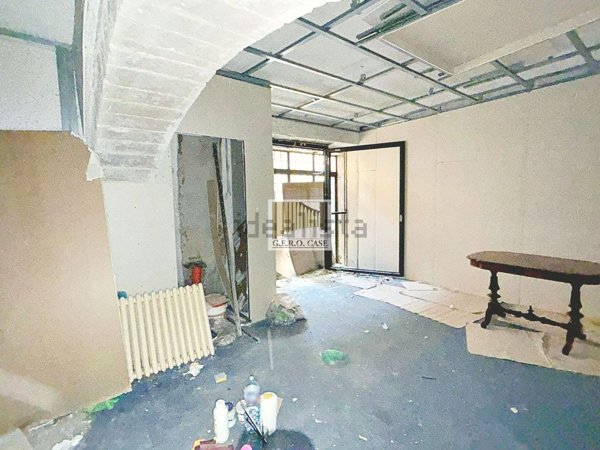 locale commerciale in affitto a Viterbo